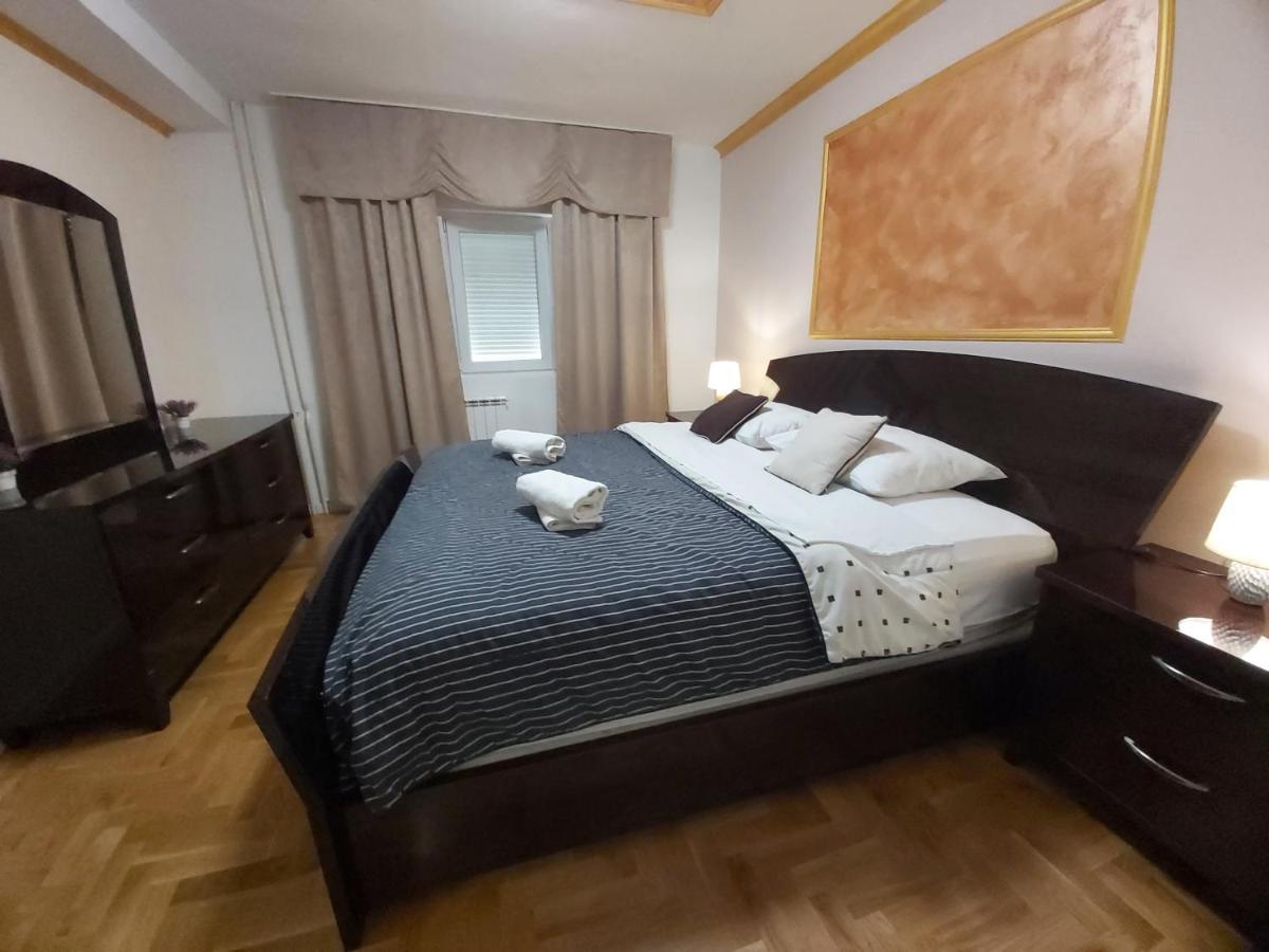 Target Apartment Banja Luka Bagian luar foto
