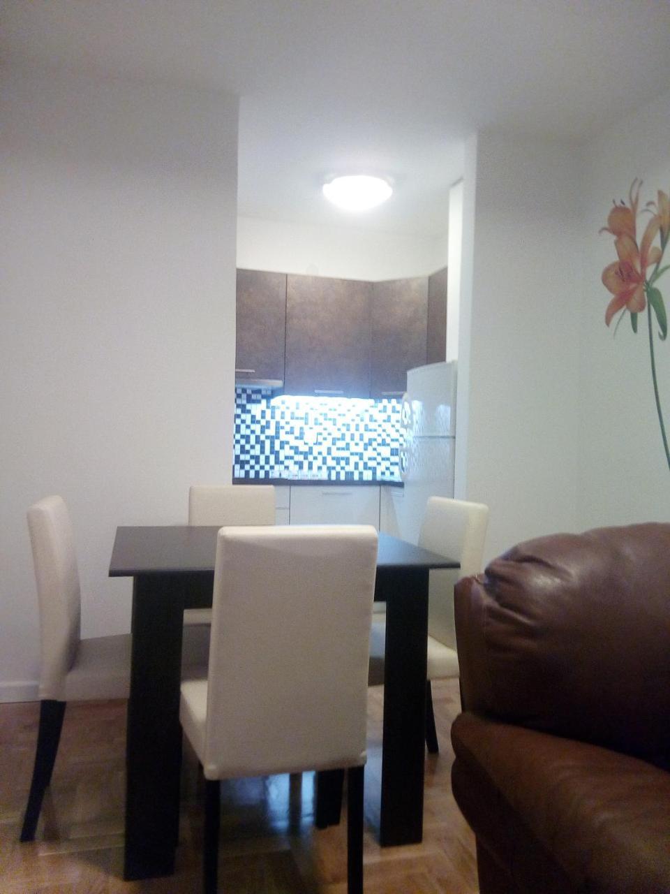 Target Apartment Banja Luka Bagian luar foto